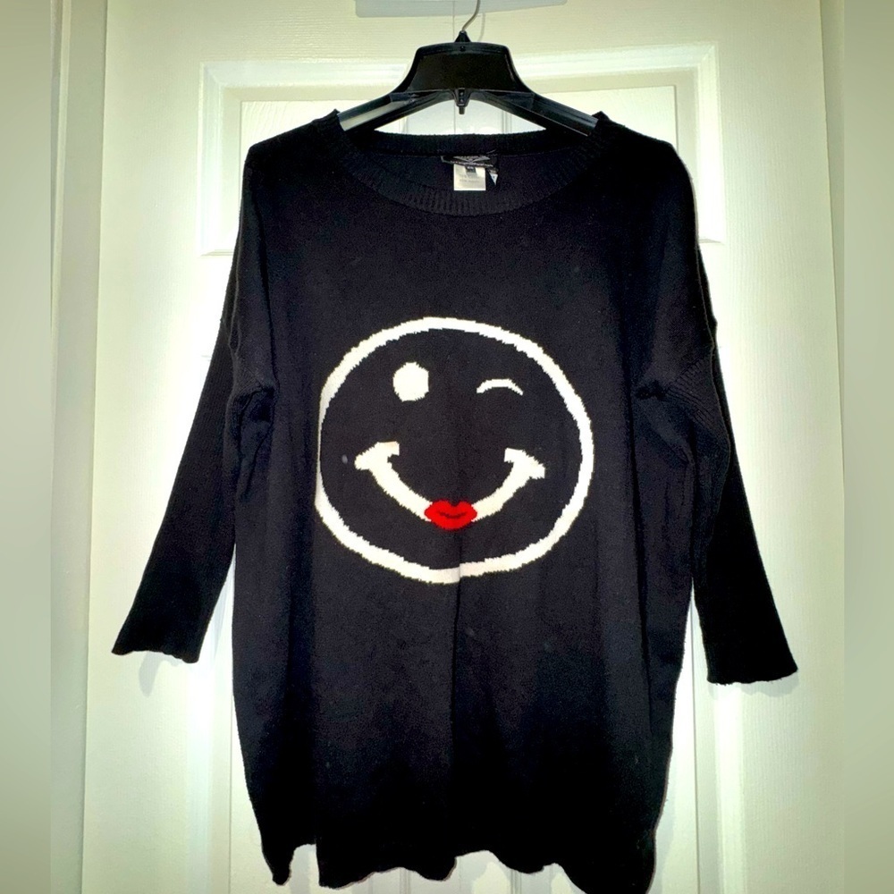 Angel WINK & SMILE EMOJI PULLOVER Black Sweater Smiley Face Size oversized XS